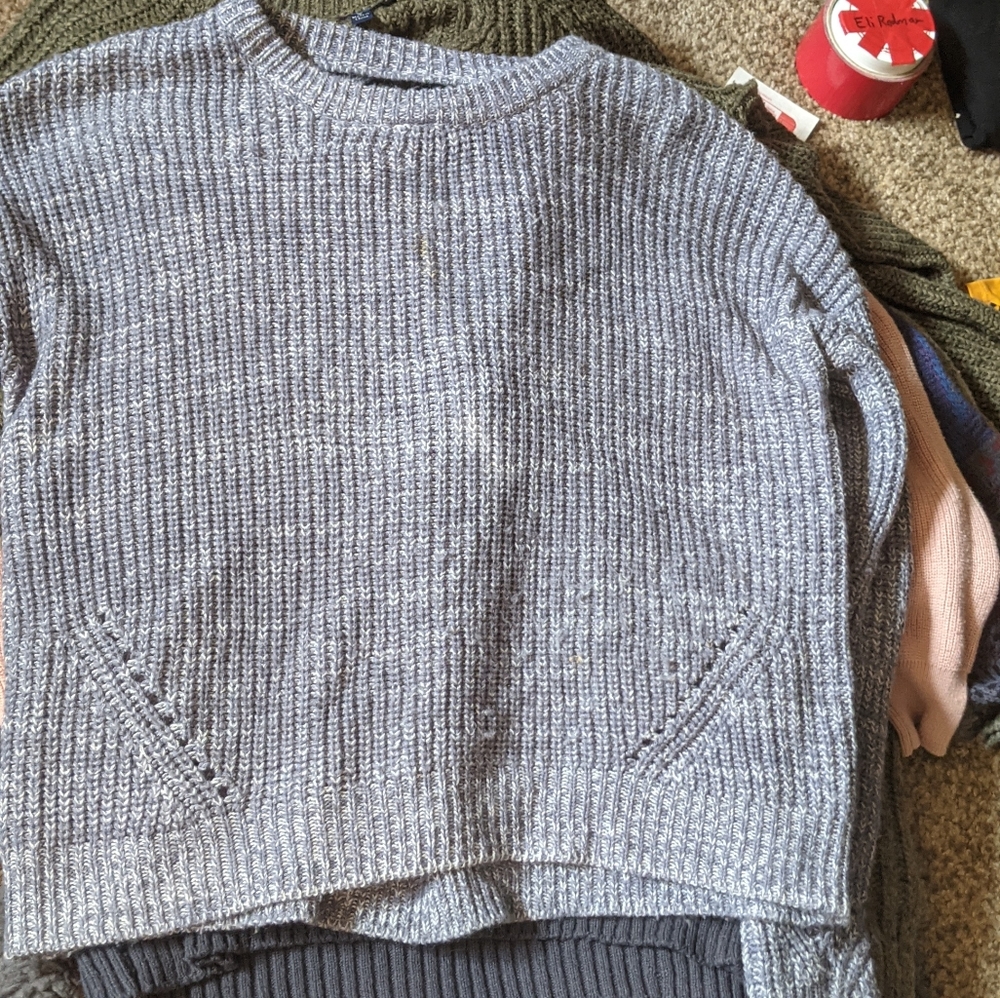 Grey Heather Hippie Rose Small Sweater